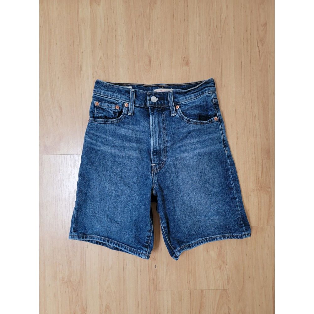 Levi’s Premium Ribcage Bermuda Shorts High Rise Stretch Denim Medium Wash 26